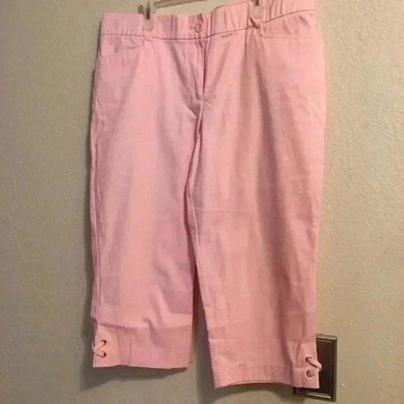 Counterparts Capris Ladies - Picture 3 of 8